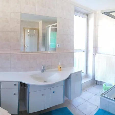 Apartmán 75m² Bis 5personen 2 Sz Frankfurt